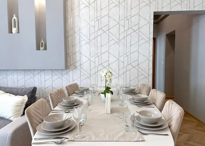 Lovely 3-bedroom In Downtown With Modern Design And Ac Apartamento Budapeste